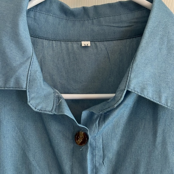 Dress - Picture 4 of 9